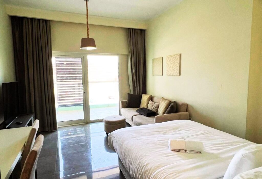 Leonardo Residences studio investment Masdar City Abu Dhabi holiday home