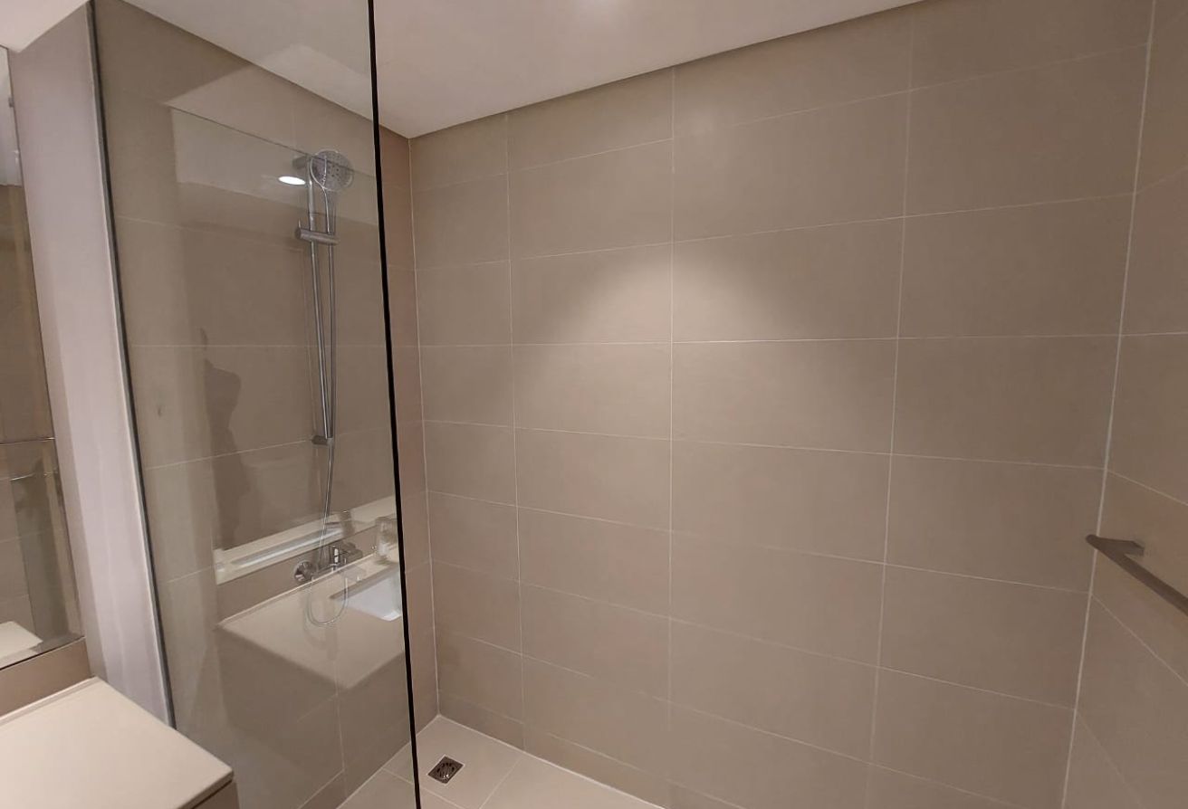 Waters Edge apartment Yas Island 2 bedroom investment canal view