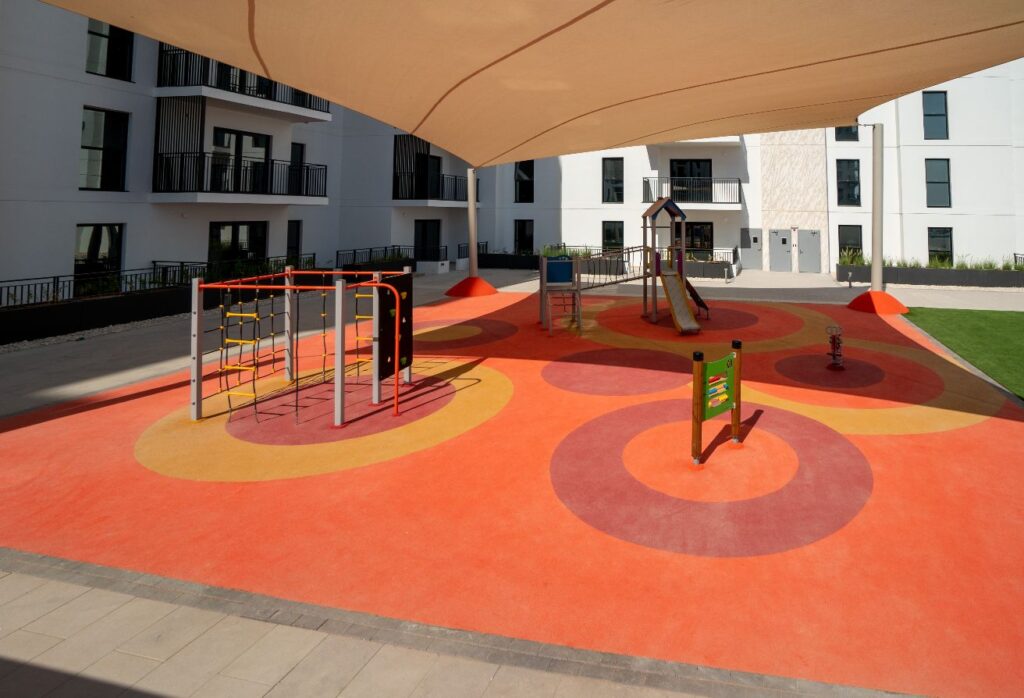 Waters Edge apartment Yas Island 2 bedroom investment canal view