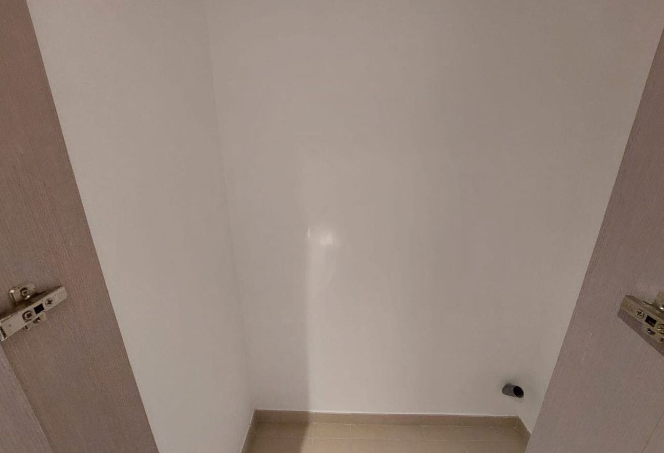 Waters Edge apartment Yas Island 2 bedroom investment canal view