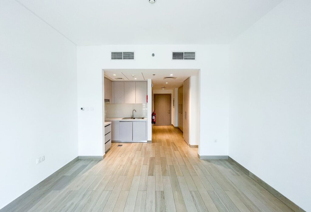 Waters Edge studio apartment Yas Island investment Abu Dhabi waterfront