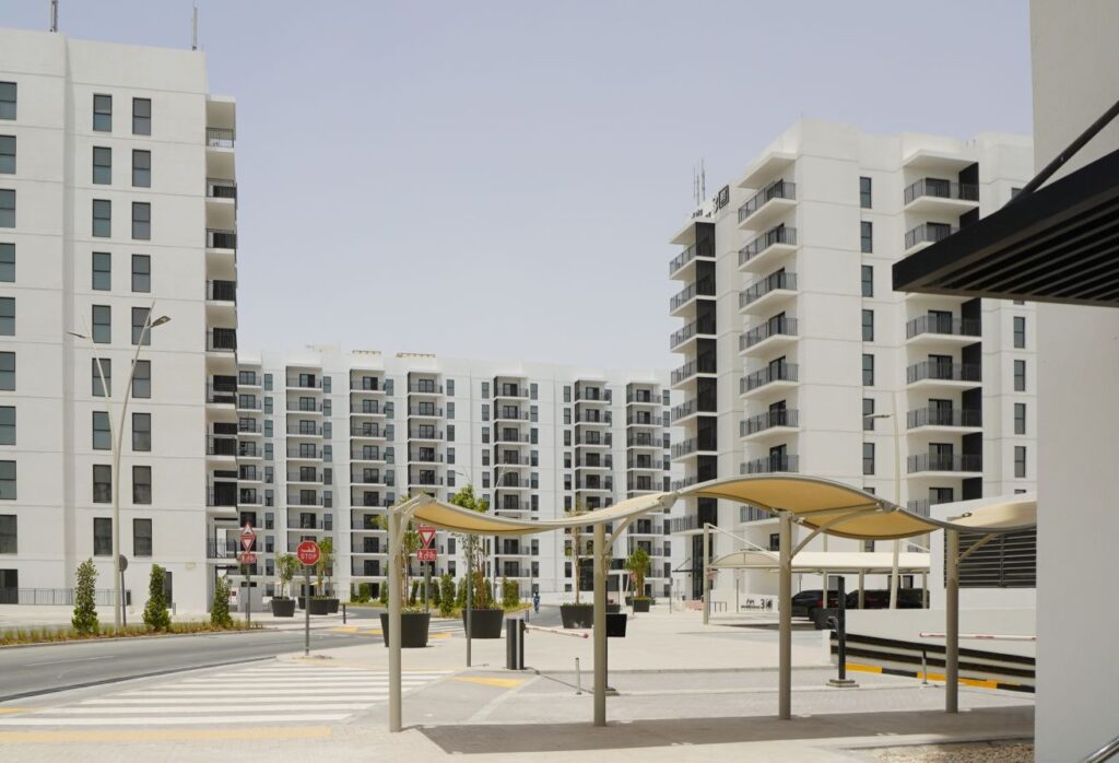 Waters Edge studio apartment Yas Island investment Abu Dhabi waterfront