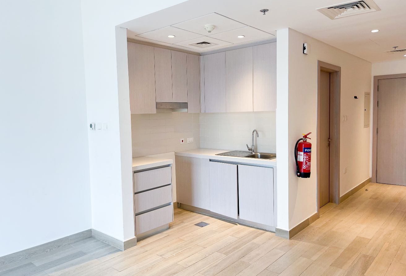 Waters Edge studio apartment Yas Island investment Abu Dhabi waterfront