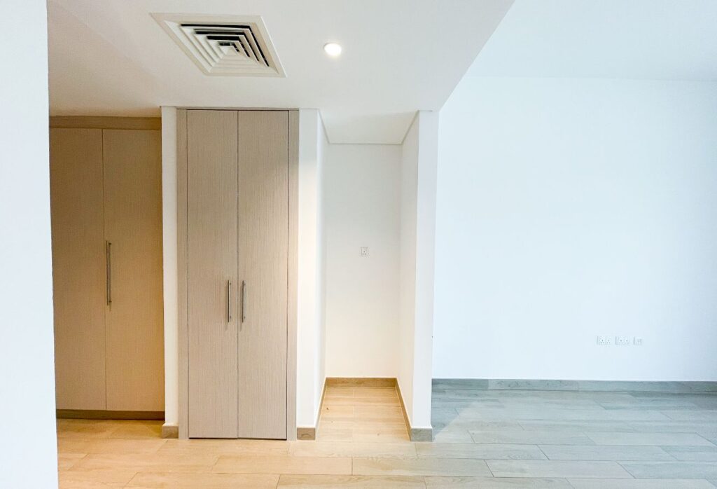 Waters Edge studio apartment Yas Island investment Abu Dhabi waterfront