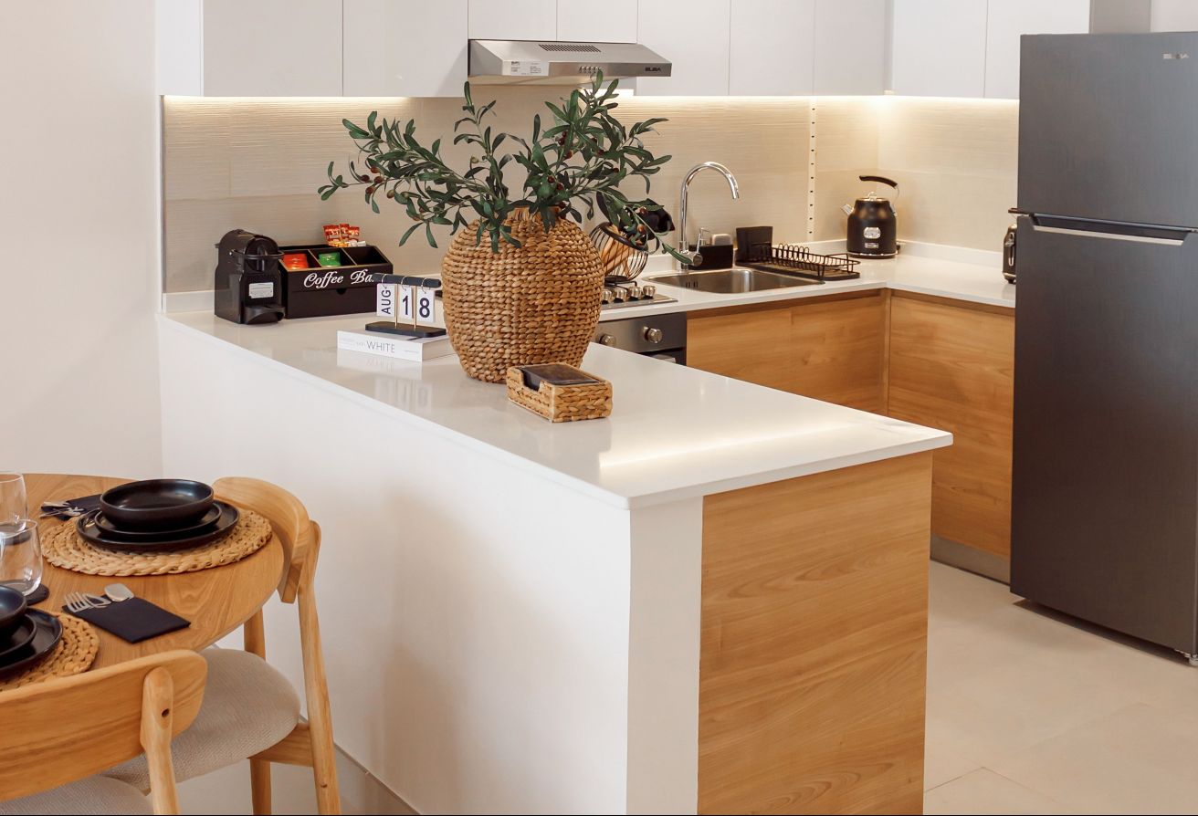 Radiant Boulevard apartment 2 bedroom investment Airbnb ready Abu Dhabi