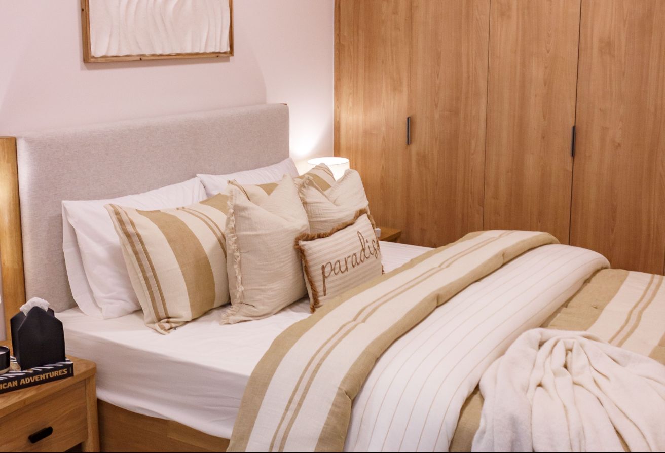 Radiant Boulevard apartment 2 bedroom investment Airbnb ready Abu Dhabi